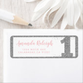 Étiquette Argent et rose Parties scintillant Faux Premier an (En situation)