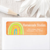 Étiquette Artisan Raw Canvas Rainbow Handmade Happiness (En situation)