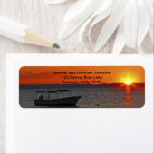 Étiquette Bateau de pêche au coucher du soleil Adresse de re (En situation)