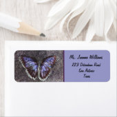 Étiquette Beau Papillon/Violet. (En situation)