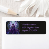 Étiquette Belle Fée Améthyste de Février (En situation)