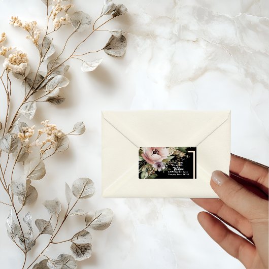 Étiquette Belle Fleur rose sur l'adresse de retour or