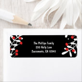 Étiquette Berries rouges et Feuilles blancs Black Holiday Ca (En situation)