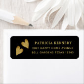 Étiquette Black And Gold Glitter Heart Return Address (En situation)