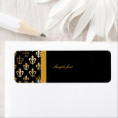 Étiquette Black Gold Fleur de lis avec harlequin (En situation)