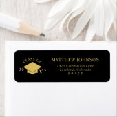Étiquette Black Gold Graduation Return Address (En situation)