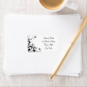 Étiquette Black Swirl Wedding RSVP Adresse de retour Label (En situation)