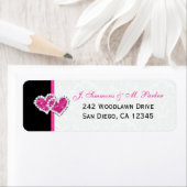 Étiquette Black White Pink Hearts Adresse de retour Label (En situation)