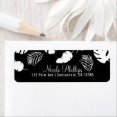Étiquette Black & White Tropical Feuilles Elegant Chic Party (En situation)