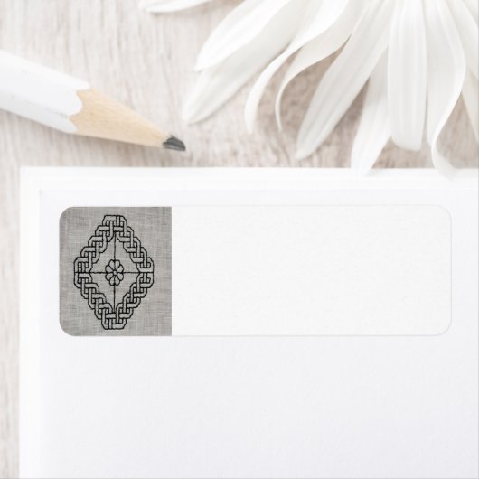 Étiquette Blackwork Embroidery Return Address Label (En situation)