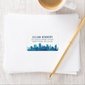 Étiquette Bleu Aquarelle Ville Skyline (En situation)