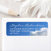 Étiquette bleu ciel blanc nuages mariage (En situation)