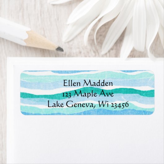 Étiquette Bleu et Turquoise Abstrait rayé (En situation)