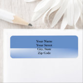 Étiquette Bleu moderne à deux tons (En situation)