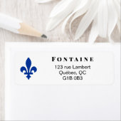 Étiquette Bleu Québec Fleur de Lis (En situation)