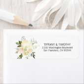 Étiquette Blush Pink Ivory Floral Mariage Adresse de retour (En situation)