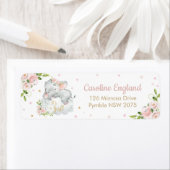 Étiquette Blush rose Floral mignon Elephant Adresse de retou (En situation)