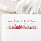 Étiquette Boho de Bourgogne Rose Floral Pampas Mariage (En situation)