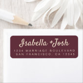 Étiquette Boho Script Bourgogne Ivory Mariage Retour Adresse (En situation)