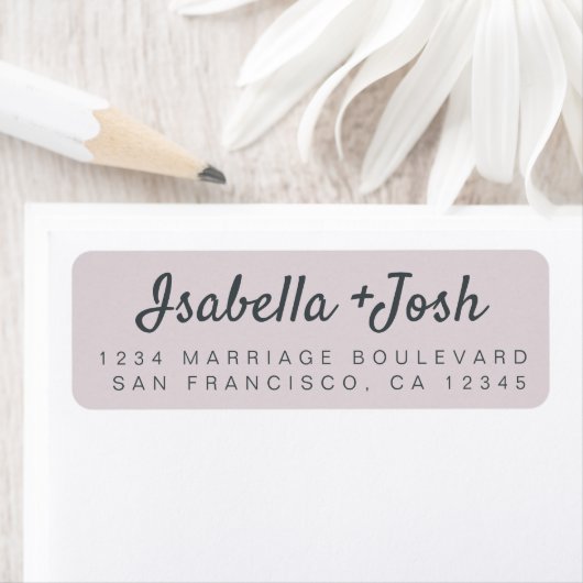 Étiquette Boho Script Pastel Purple Mariage Adresse de retou (En situation)