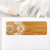 Étiquette Bois et mandala (En situation)