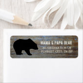 Étiquette Bois rustique | Silhouette de l'ours noir du pays (En situation)