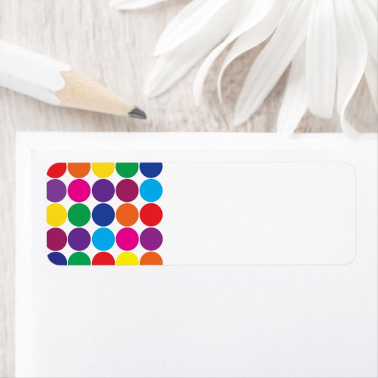 Étiquette Bright Bold Colorful Rainbow (En situation)