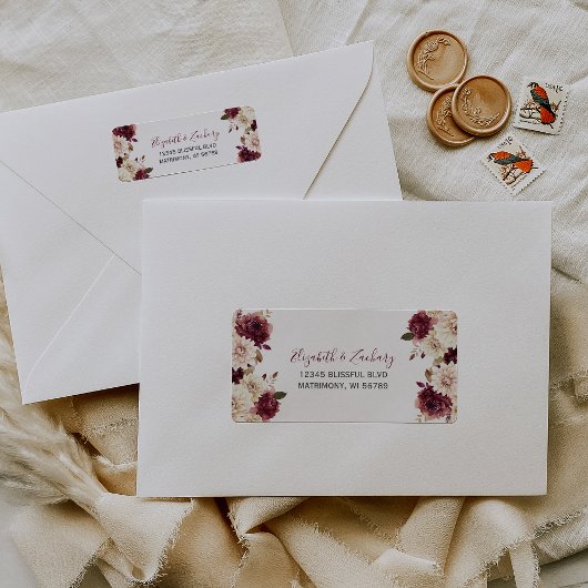 Étiquette Burgundy Crème Floral Mariage RSVP Adresse