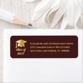 Étiquette Burgundy | Gold Class of 2026 Graduation Cap Label (En situation)
