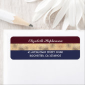 Étiquette Burgundy Gold et Navy Stripes Mariage moderne (En situation)
