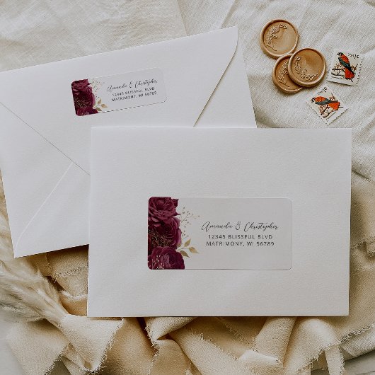 Étiquette Burgundy Gold Floral Script Wedding Return Address