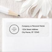 Étiquette Business Logo Custom Return Address Label (En situation)