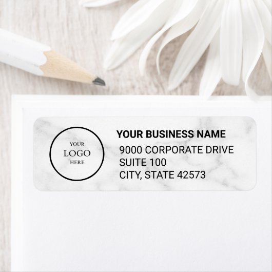 Étiquette Business Logo Custom Return Address Label (En situation)