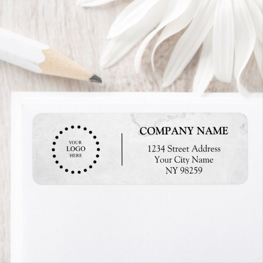 Étiquette Business Logo Custom Return Address Label (En situation)