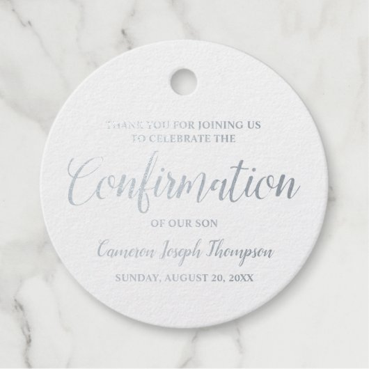 Étiquette-cadeau Merci de confirmation du garçon en argent métalliq (Devant)