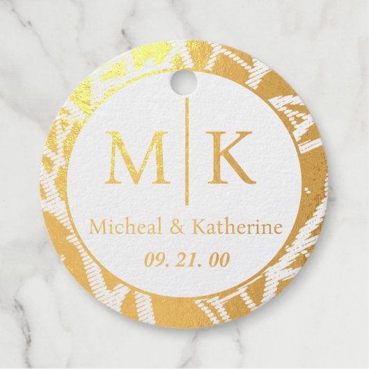 Étiquette-cadeau Nom personnalisé en or, date et initiales monogram (Devant)