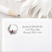 Étiquette Cardinal Homme Red Bird and Wreath Adresse (En situation)