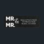 Étiquette Chalk Chalkboard M. & MR Fiançailles Mariage gay<br><div class="desc">Customisez avec n'importe quel texte. Éléments correspondants disponibles.</div>