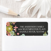 Étiquette Chalkboard moderne Floral Cross Lace Adresse de re (En situation)