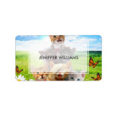 Étiquette Chatons amusants dans le champ vert. (Devant)