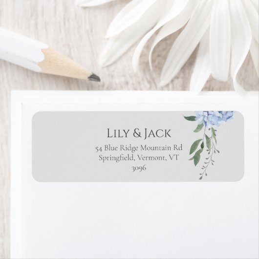 Étiquette Chic Dusty Blue Hydrangea Floral Adresse de retour (En situation)