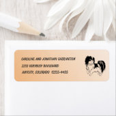 Étiquette Chien noir et blanc sur Orange Adresse de retour (En situation)