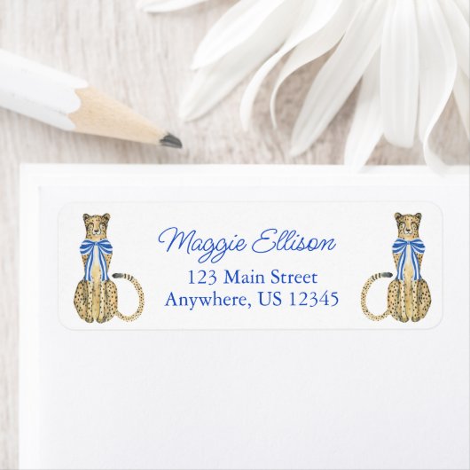Étiquette Chinoiserie Aquarelle Bow Cheetah Adresse de retou (En situation)