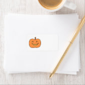 Étiquette Citrouille, Souriant. Halloween. (En situation)