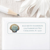 Étiquette Coastal Blue Scallop Seashell Personalized (En situation)