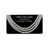 Étiquette Collier de perles élégant sur fond noir (Devant)