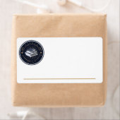 Étiquette Copie signée, pile de livres (En situation)