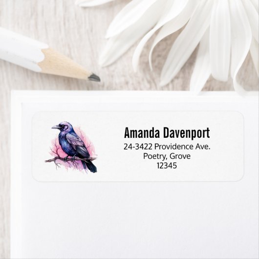 Étiquette Corbeau noir sur une adresse d'illustration de bra (En situation)