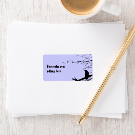 Étiquette Corbeau sur l'arbre (En situation)