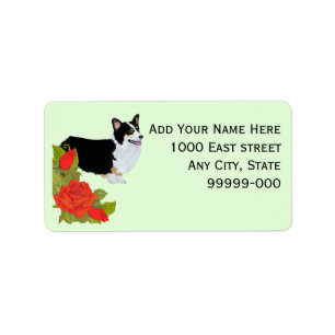 Étiquette Corgi [Pembroke Gallois] sur les roses rouges